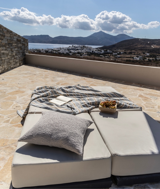 WELCOME TO YOUR AEGEAN SANCTUARY WHERE LUXURY AND TRANQUILITY MEET